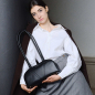 Preview: Schultertasche aus Saffiano Leder Schwarz