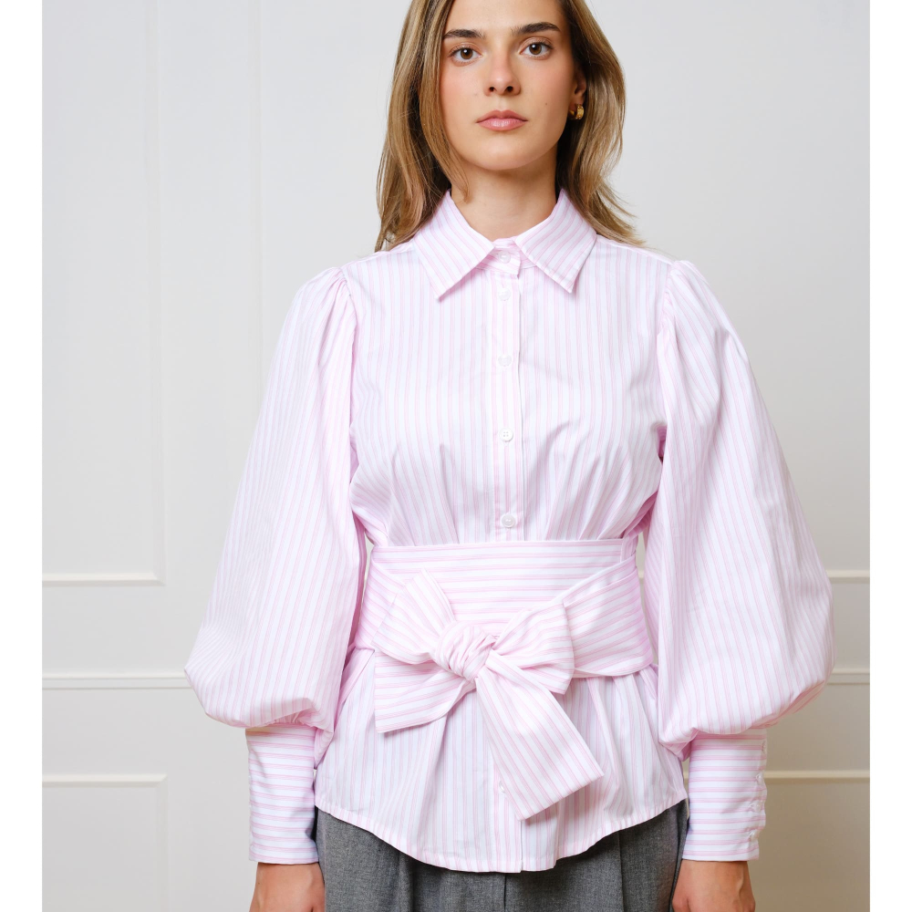 Gestreifte Bluse mit Ballonärmeln und Taillengürtel in Rosa