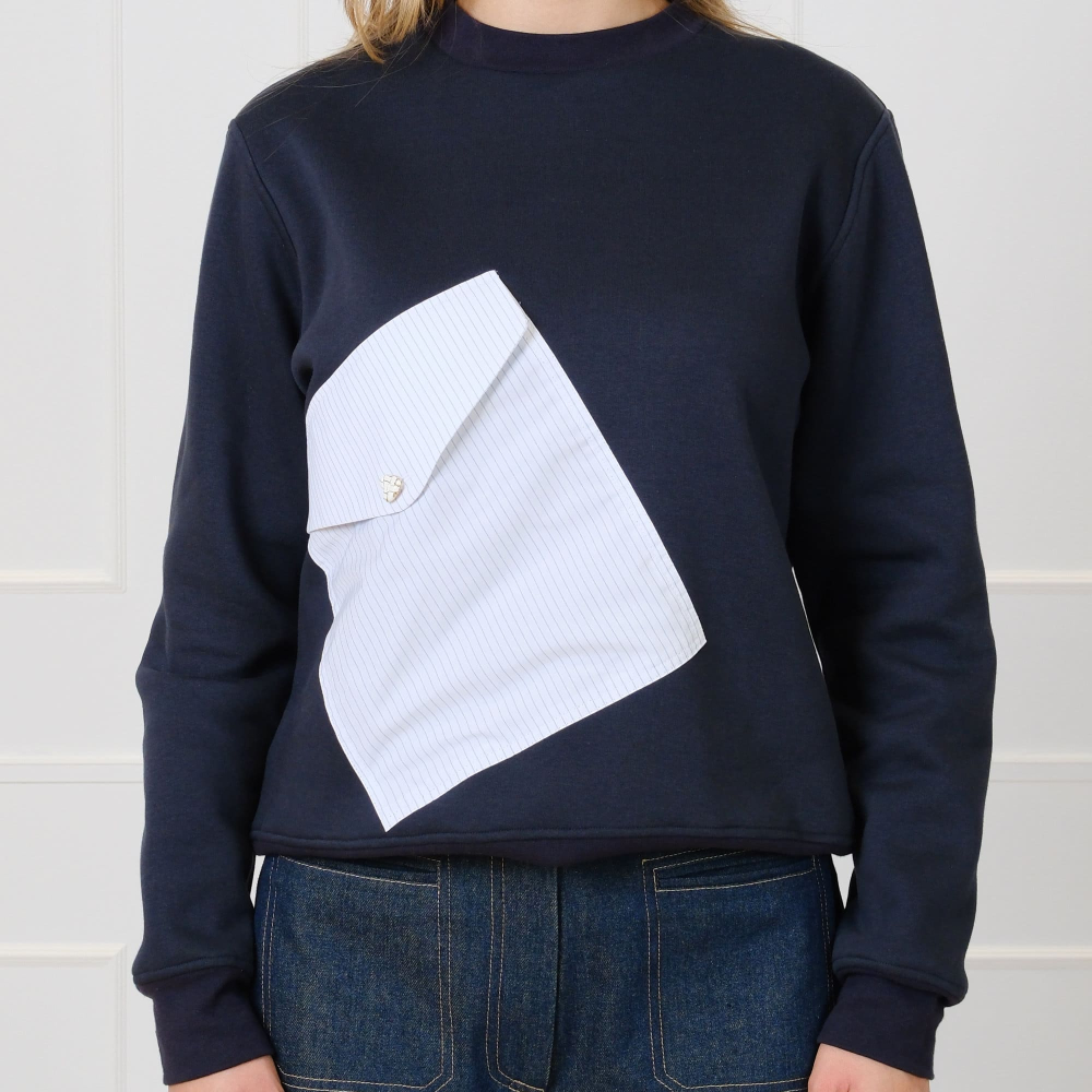 Sweatshirt mit aufgesetzter Tasche aus Baumwollpopeline in Navy