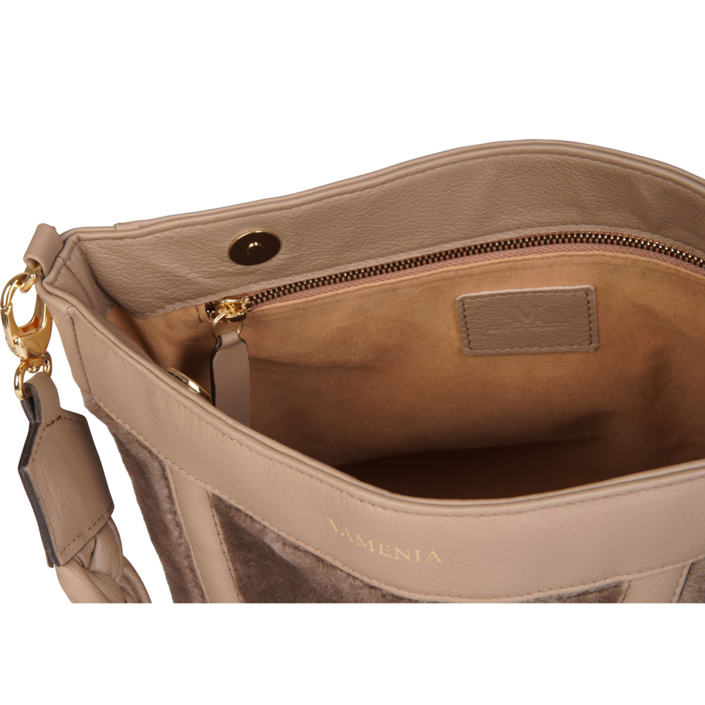Große Shopper aus Lammfell in Beige -DIANA-