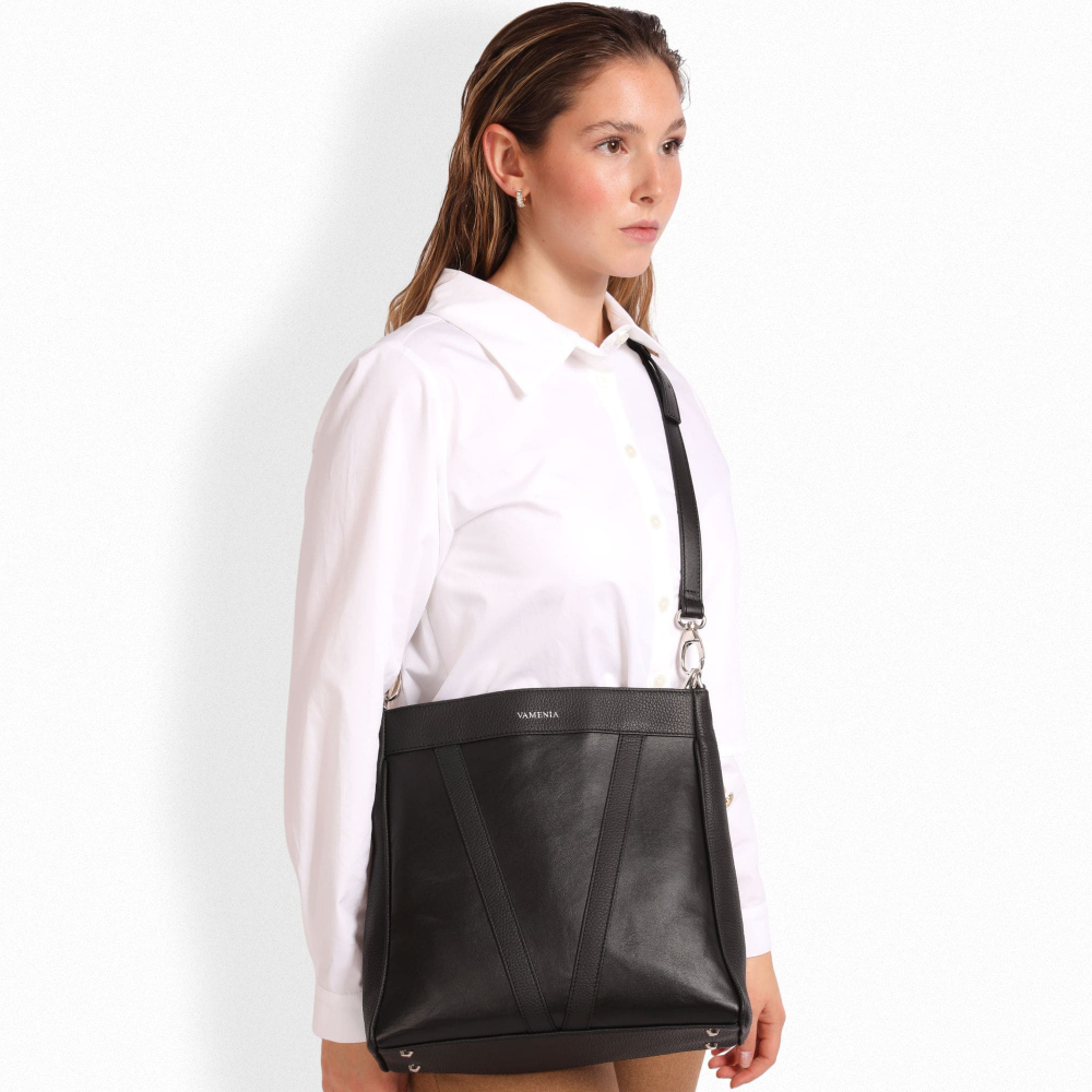Shopper mit Magnetverschluss aus Kalbsleder Schwarz -DIANA-
