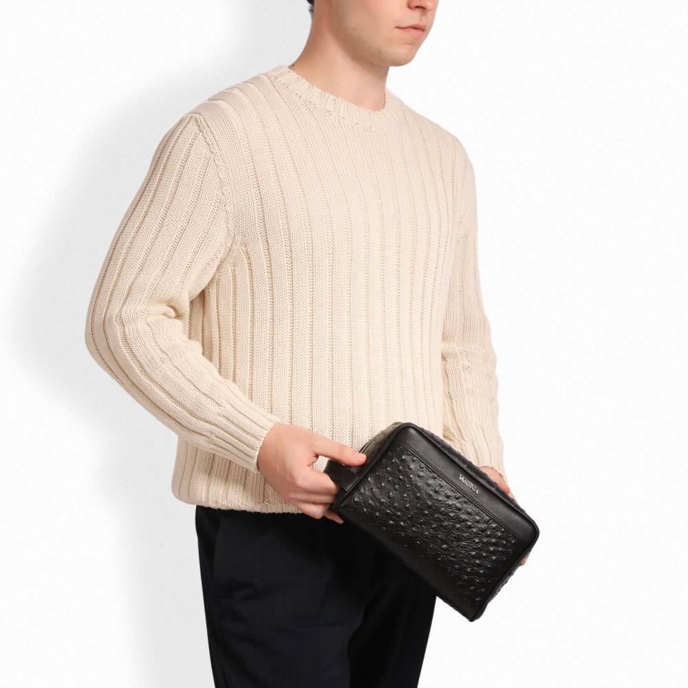 Preview: Toiletry bag made of ostrich-embossed calf leather