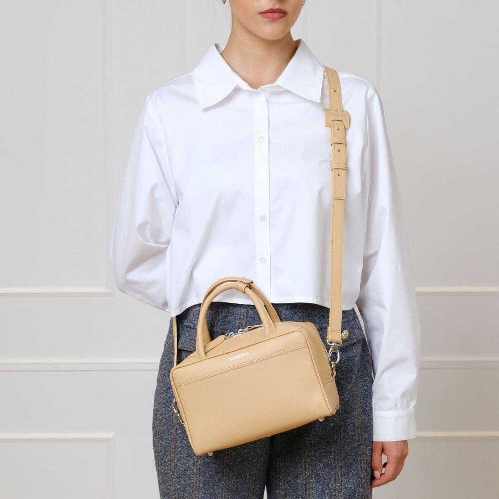 Crossbody Bag Henkeltasche aus Saffiano Leder Ecru