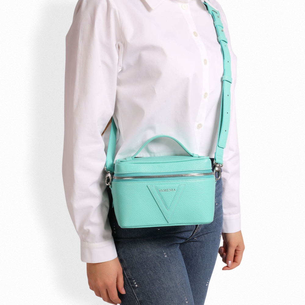 Shoulder bag made of turquoise calfskin leather
