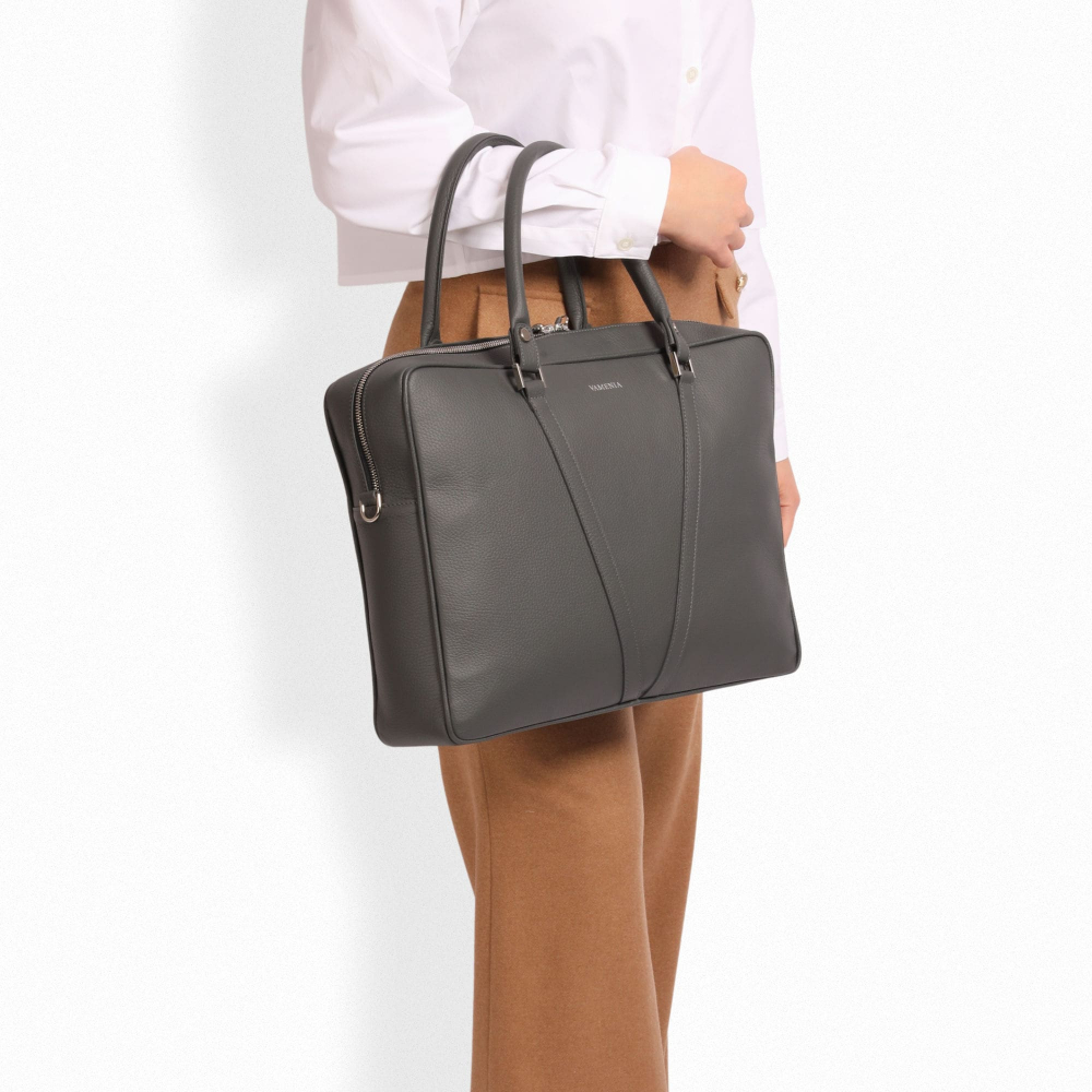 Briefcase made of smooth calfskin grey