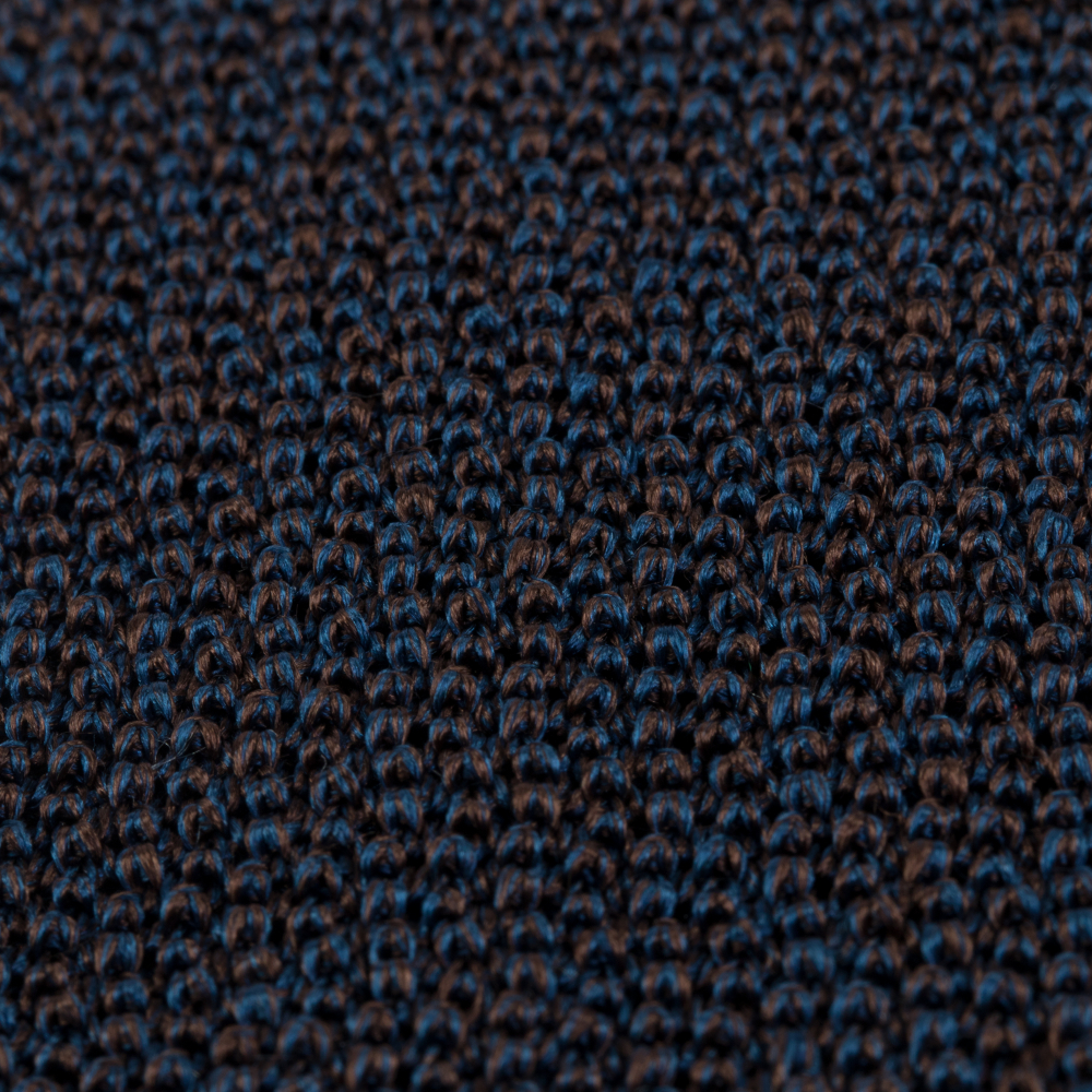 Seidenstrickkrawatte aus blau/braunem Seidentrikot