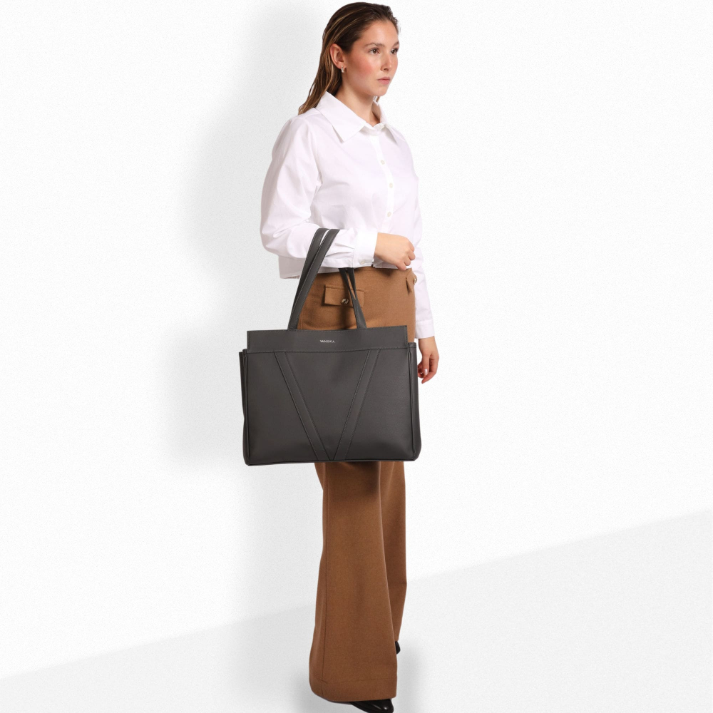 Shopper Tasche mit Reißverschluss aus Kalbsleder grau