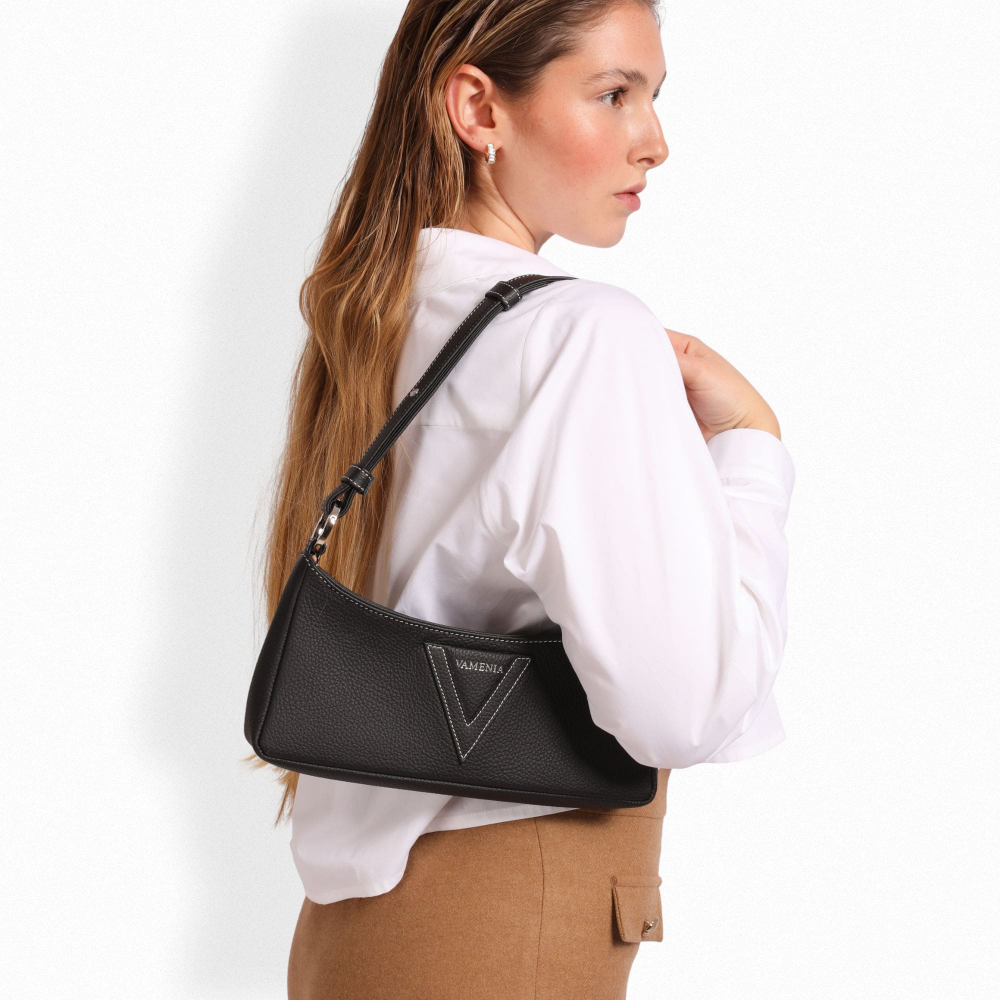 Hobo-Bag als Schultertasche Kalbsleder schwarz