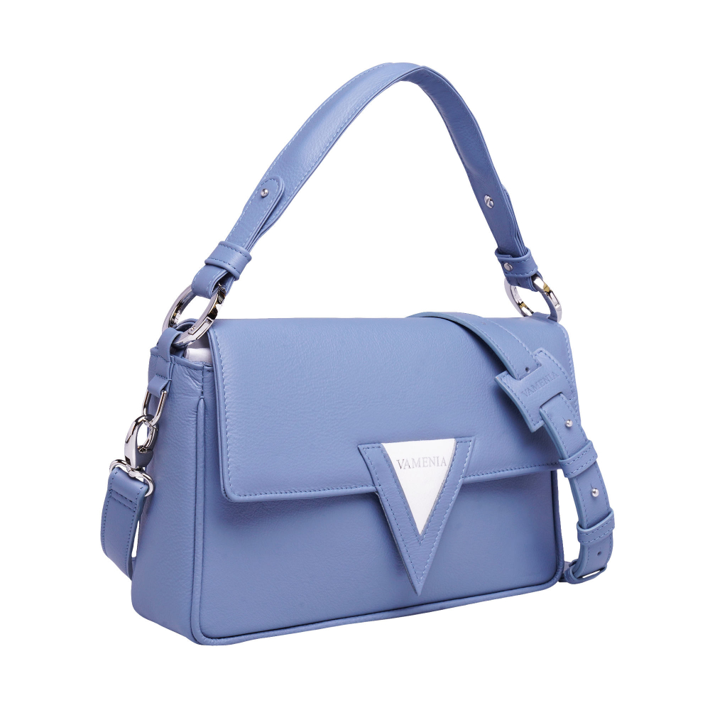 Schultertasche aus genarbtem Kalbsleder blau