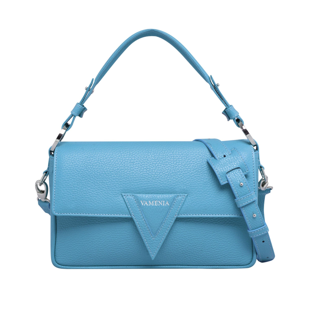 Schultertasche aus genarbtem Kalbsleder hellblau