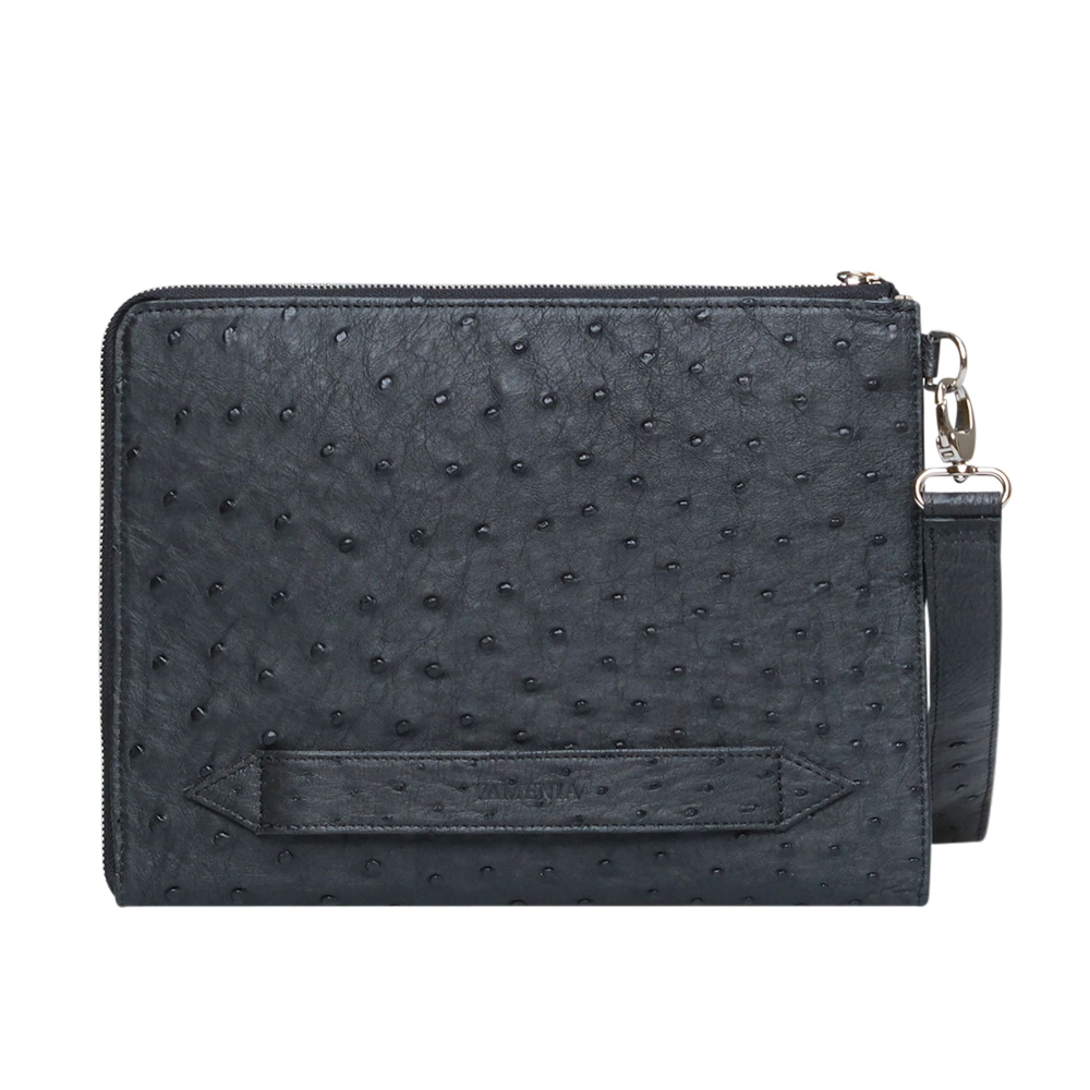 Herrenpochette NOX aus Straußenleder in Schwarz