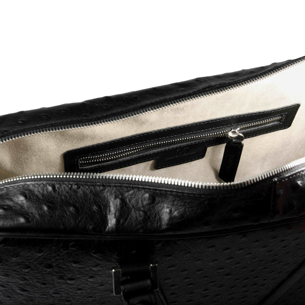 Briefcase made of calfskin black
